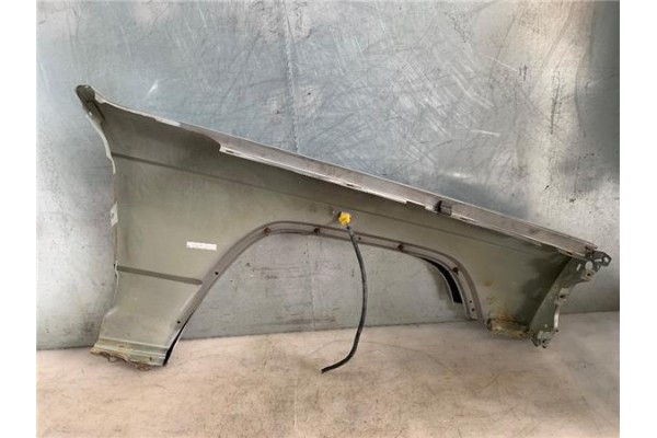 Recambio de aleta delantero izquierda para jeep cherokee (xj) 2.5 td referencia OEM IAM 56022321AA  