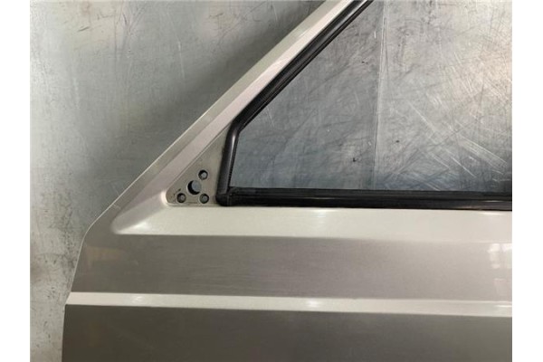 Recambio de puerta delantero izquierda para jeep cherokee (xj) 2.5 td referencia OEM IAM 55235907AA  