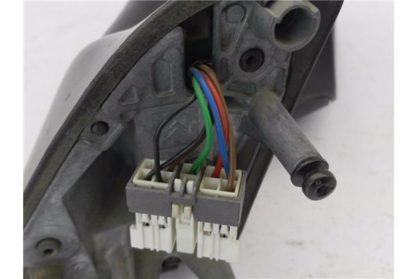 Recambio de retrovisor electrico derecho para citroen xsara picasso 2.0 hdi referencia OEM IAM E2027003  