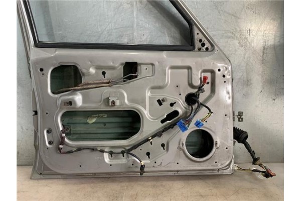 Recambio de puerta delantero izquierda para jeep cherokee (xj) 2.5 td referencia OEM IAM 55235907AA  
