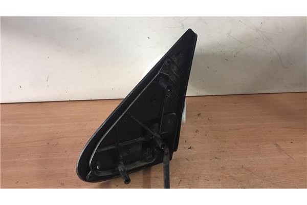 Recambio de retrovisor derecho para volkswagen polo iii (6n1) 1.7 sport air referencia OEM IAM E902008  