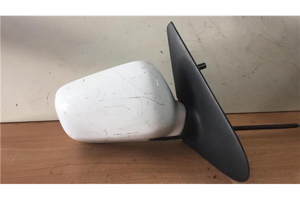 Recambio de retrovisor derecho para volkswagen polo iii (6n1) 1.7 sport air referencia OEM IAM E902008  
