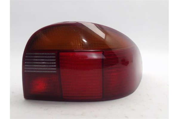 Recambio de piloto trasero derecho para ford mondeo berlina/familiar (fd) referencia OEM IAM 93BGI3N004CC 91023 