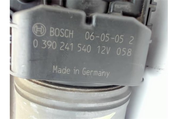 Recambio de motor limpiaparabrisas delantero para peugeot 207 1.6 hdi referencia OEM IAM 0390241540  