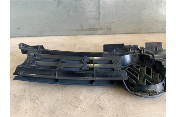 Recambio de rejilla paragolpes delantero para volkswagen golf iv berlina (1j1) 1.9 tdi referencia OEM IAM 1J0853655G 1J0853651H 