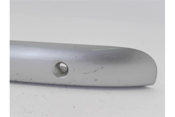 Recambio de moldura porton trasero para honda civic vi 1.6 referencia OEM IAM 74890S6D003ZA  