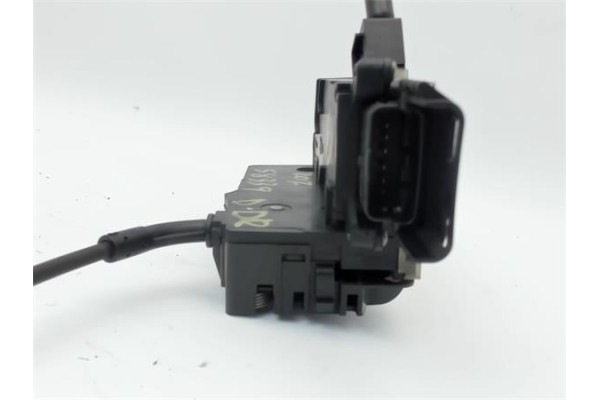 Recambio de cerradura puerta delantero derecha para peugeot 207 1.6 hdi referencia OEM IAM 9136W2  