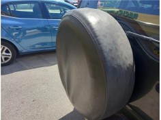 Recambio de porta rueda para nissan terrano ii (r20) 2.4 i 12v 4wd referencia OEM IAM 572140F000  