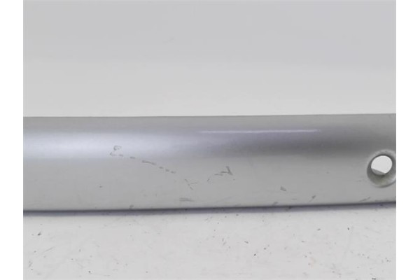 Recambio de moldura porton trasero para honda civic vi 1.6 referencia OEM IAM 74890S6D003ZA  