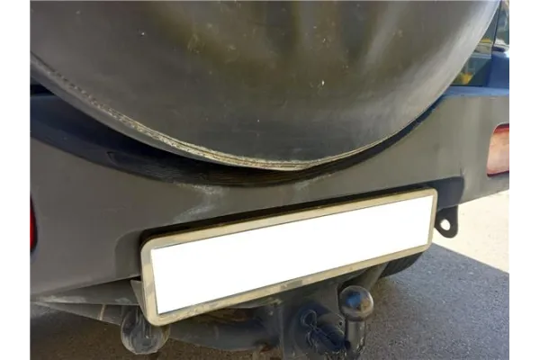 Recambio de porta rueda para nissan terrano ii (r20) 2.4 i 12v 4wd referencia OEM IAM 572140F000  