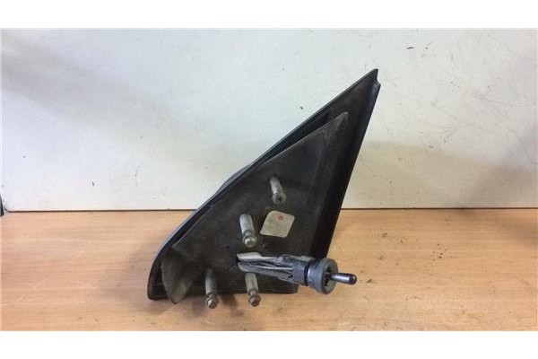 Recambio de retrovisor derecho para ford fiesta berl./courier 1.6 surf referencia OEM IAM 94FB17682DB  