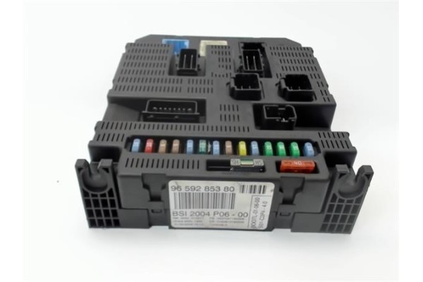Recambio de caja fusibles/rele para peugeot 207 1.6 hdi referencia OEM IAM 9659285380  