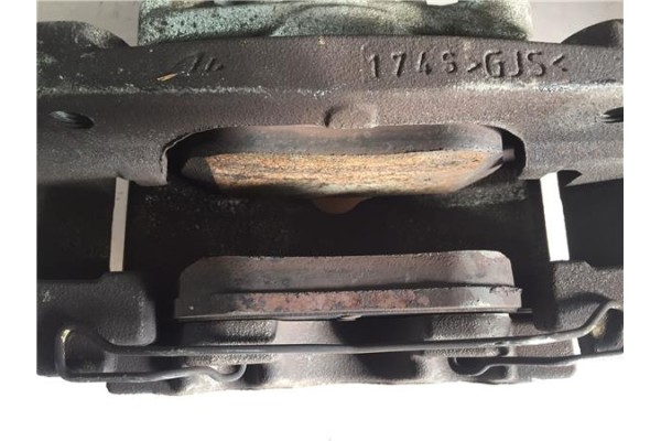 Recambio de pinza freno delantero izquierda para dacia duster i 1.5 ambiance 4x2 referencia OEM IAM 174SGJS  