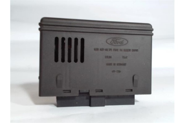Recambio de caja reles para ford focus berlina (cak) 1.6 ambiente referencia OEM IAM 98AG14K150AF  