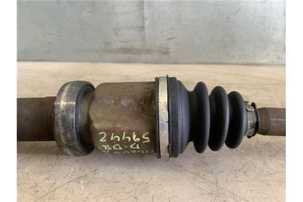 Recambio de palier delantero derecho para mazda 2 (b2w) 1.4 cd referencia OEM IAM Y40225600  