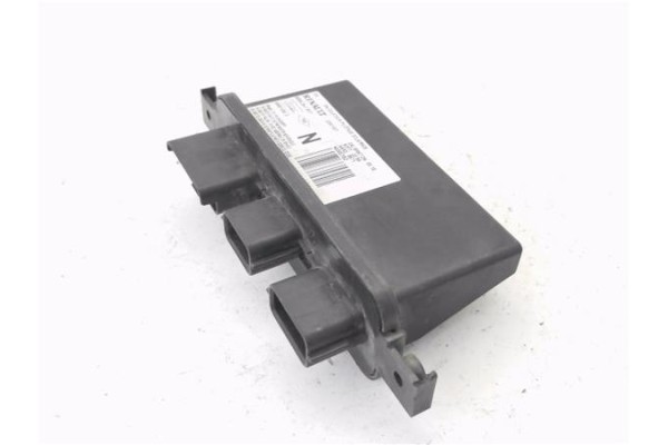 Recambio de modulo electronico para renault clio iii 1.4 16v referencia OEM IAM 8200261817 89901282D 
