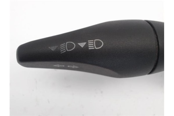 Recambio de mando intermitencia para ford fiesta (cbk) referencia OEM IAM 1S7T13335AE PA66-GF30 1142542 , FORD | 1S7T13335AC , F