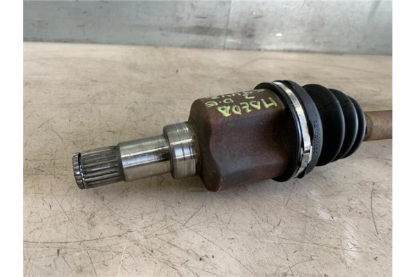 Recambio de palier delantero izquierdo para mazda 2 (b2w) 1.4 cd referencia OEM IAM Y40225500  