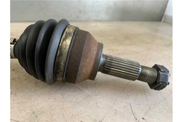 Recambio de palier delantero izquierdo para mazda 2 (b2w) 1.4 cd referencia OEM IAM Y40225500  