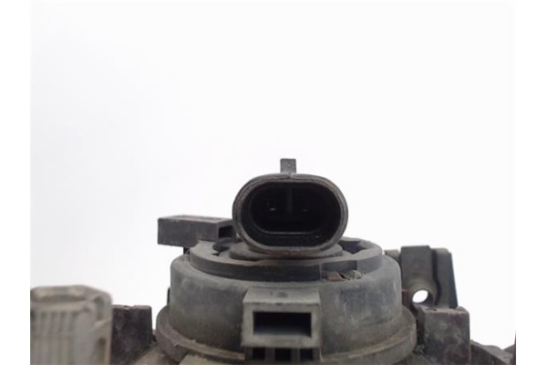 Recambio de faro antiniebla derecho para saab 9-5 berlina referencia OEM IAM R66989780 5284534 