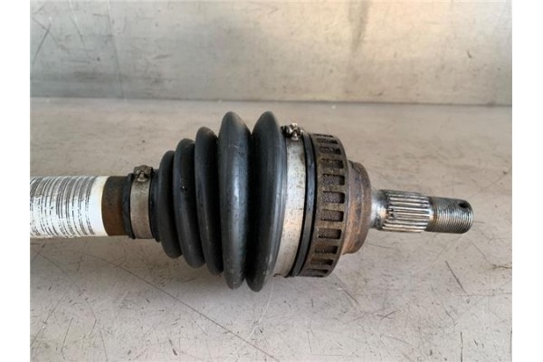 Recambio de palier delantero izquierdo para citroen xsara picasso 2.0 hdi referencia OEM IAM 32728S  