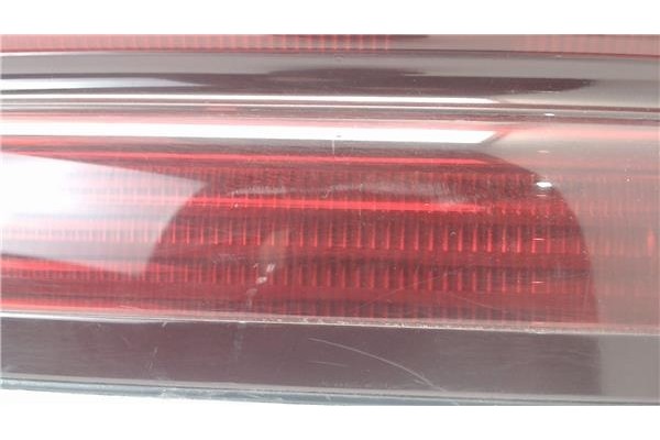 Recambio de piloto trasero central para nissan maxima qx (a32) referencia OEM IAM 2655043U66  