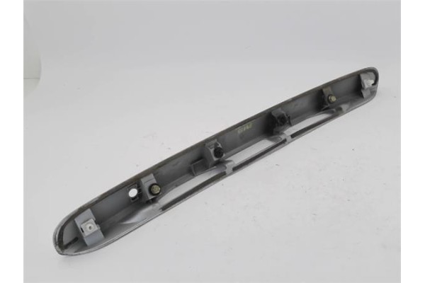 Recambio de moldura porton trasero para honda civic vi 1.6 referencia OEM IAM 74890S6D003ZA  