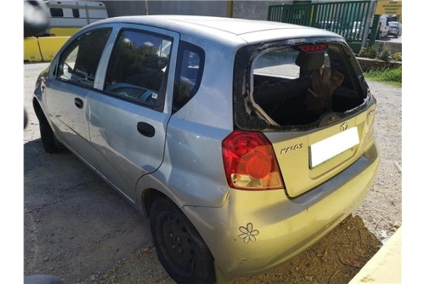 daewoo kalos del año 2004