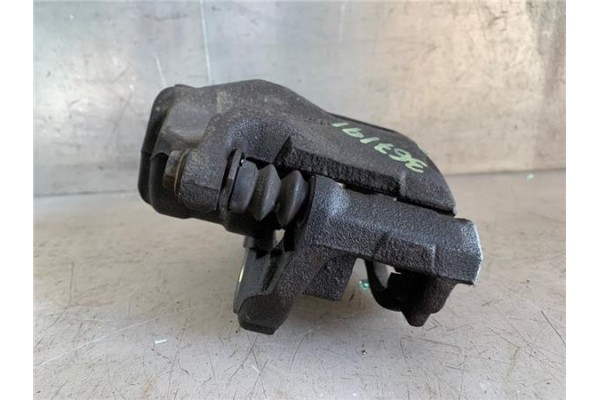 Recambio de pinza freno delantero izquierda para citroen xsara picasso 2.0 hdi referencia OEM IAM 4400R2  