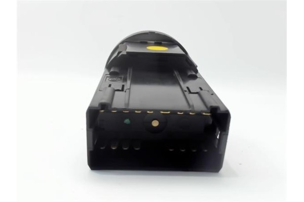 Recambio de mando de luces para audi a4 berlina (8e) 1.9 tdi (96kw) referencia OEM IAM 8E0941531A  
