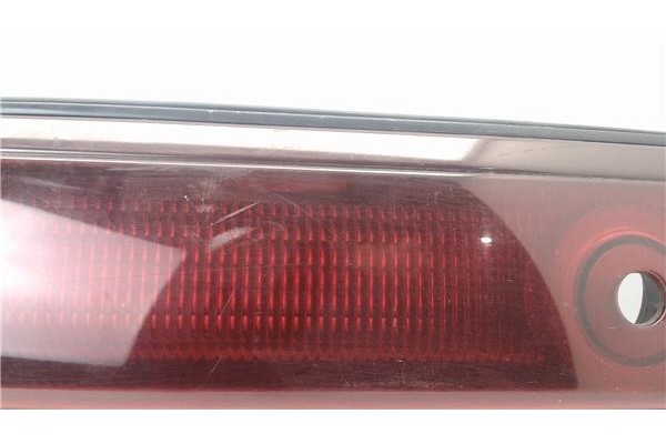 Recambio de piloto trasero central para nissan maxima qx (a32) referencia OEM IAM 2655043U66  