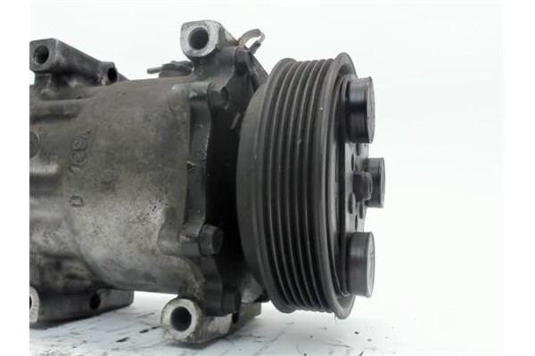 Recambio de compresor aire acond. para renault laguna ii (bg0) 1.9 initiale referencia OEM IAM 7700861971 7911B 