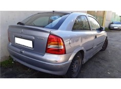 opel astra g berlina del año 2001