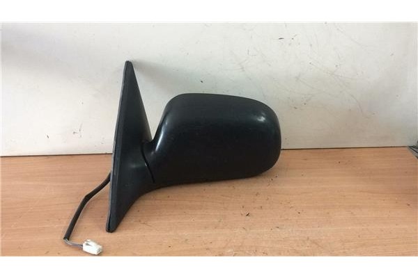 Recambio de retrovisor electrico izquierdo para toyota carina (t19) 1.6 berlina referencia OEM IAM E11011160  