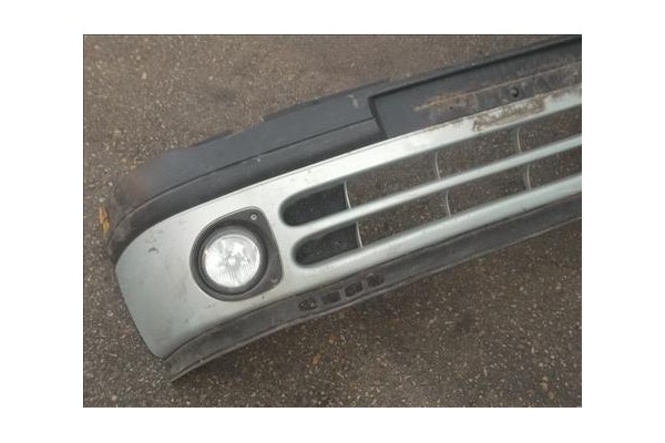 Recambio de paragolpes delantero para renault clio ii fase i (b/cb0) 1.2 (b/cb0f, b/cb0a, b/cb10, b/cb1k, b/cb2d, b/cb2h) refere