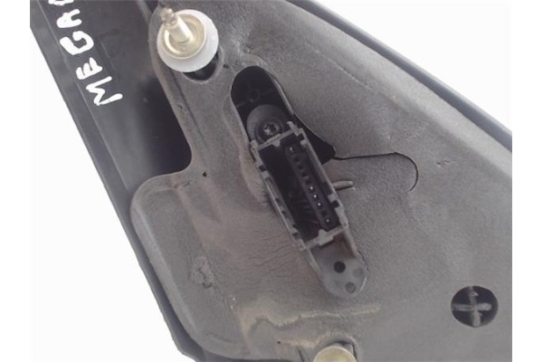 Recambio de retrovisor electrico izquierdo para renault megane i fase 2 classic (la...) referencia OEM IAM   
