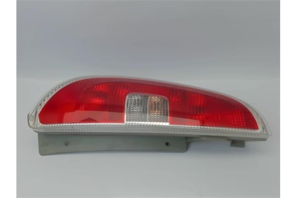 Recambio de piloto trasero izquierdo para skoda roomster (5j7) referencia OEM IAM 5J7945111  