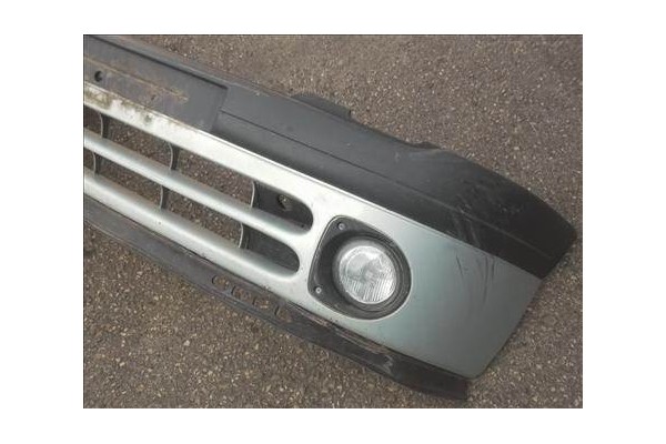 Recambio de paragolpes delantero para renault clio ii fase i (b/cb0) 1.2 (b/cb0f, b/cb0a, b/cb10, b/cb1k, b/cb2d, b/cb2h) refere