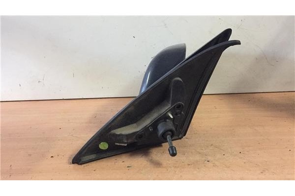 Recambio de retrovisor derecho para toyota carina (t19) 2.0 berlina referencia OEM IAM E11011160  