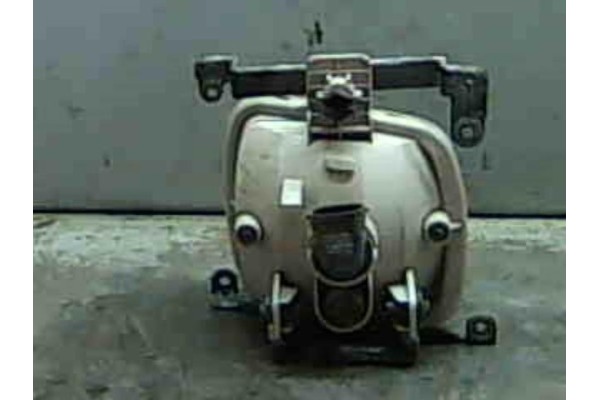 Recambio de faro antiniebla para kia rio (jb) 1.6 cvvt referencia OEM IAM 922011G000  