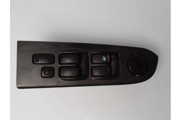 Recambio de mando elevalunas para hyundai trajet (fo) 2.0 referencia OEM IAM 621W02250  
