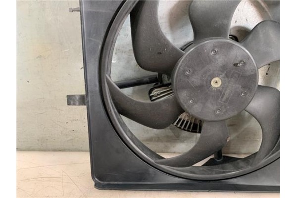 Recambio de electroventilador para citroen c2 1.4 referencia OEM IAM 9653804080  