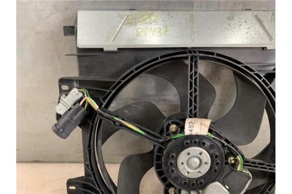 Recambio de electroventilador para citroen c2 1.4 referencia OEM IAM 9653804080  