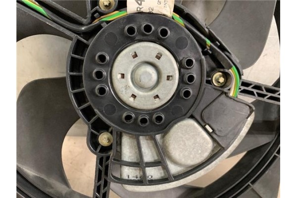 Recambio de electroventilador para citroen c2 1.4 referencia OEM IAM 9653804080  