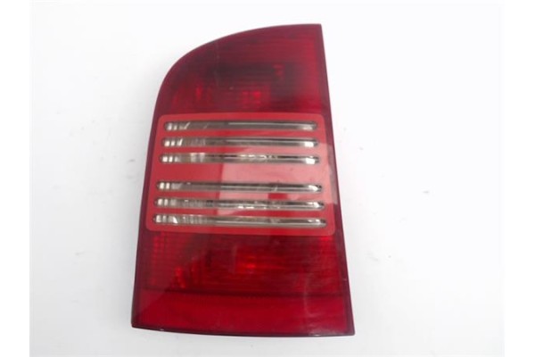 Recambio de piloto trasero izquierdo para skoda octavia combi (1u5) referencia OEM IAM 1U9945095 1U9945111 