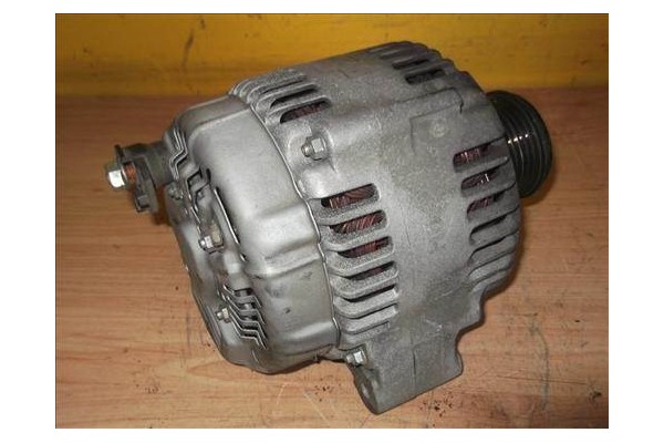 Recambio de alternador para volvo s40 berlina (1995) 1.6 referencia OEM IAM 8251655 U965B 