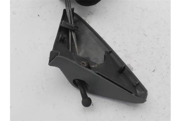 Recambio de retrovisor izquierdo para renault supercinco sin definir referencia OEM IAM 7700760004  