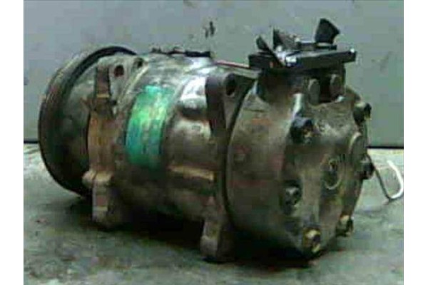 Recambio de compresor aire acond. para renault clio i fase i / ii (b/c57) 1.4 referencia OEM IAM 7700272347 SD7H157916B 