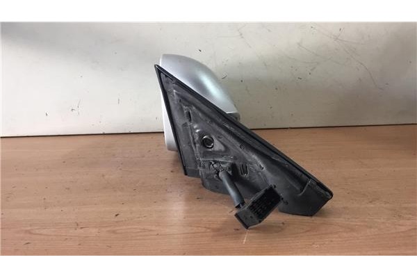 Recambio de retrovisor electrico izquierdo para audi a3 (8l) 1.6 ambiente referencia OEM IAM E1010594  