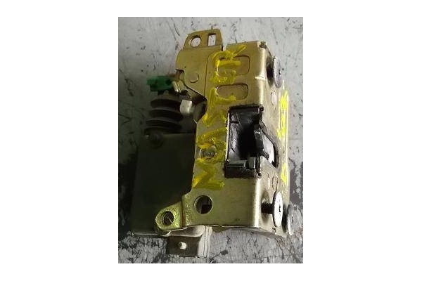 Recambio de cierre electromagnetico delantero derecho para renault master ii furgón (fd) 1.9 dci 80 referencia OEM IAM   